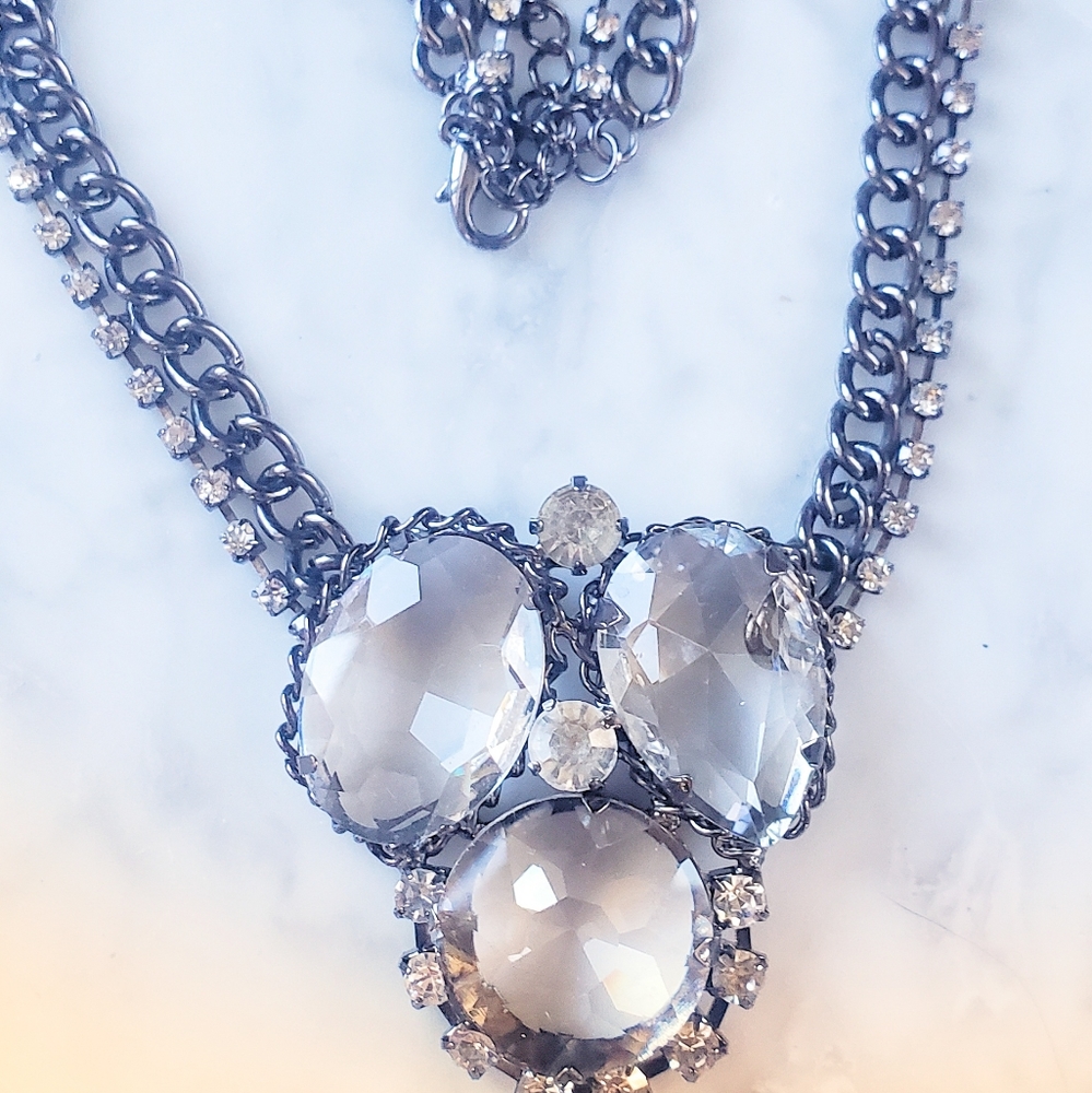 Laila Rowe Beautiful Statment Rhinestone necklace